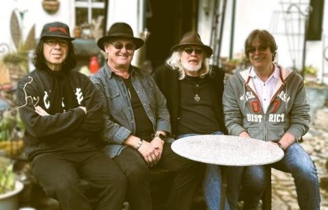 Walking_Street_Bluesband_Bandfotoweb